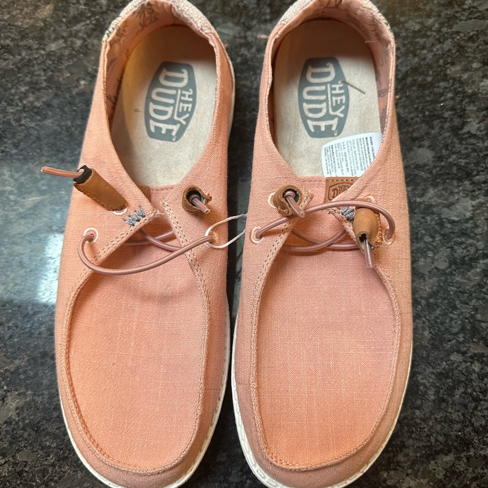 Hey Dude Women’s Wendy Washed Size 9
